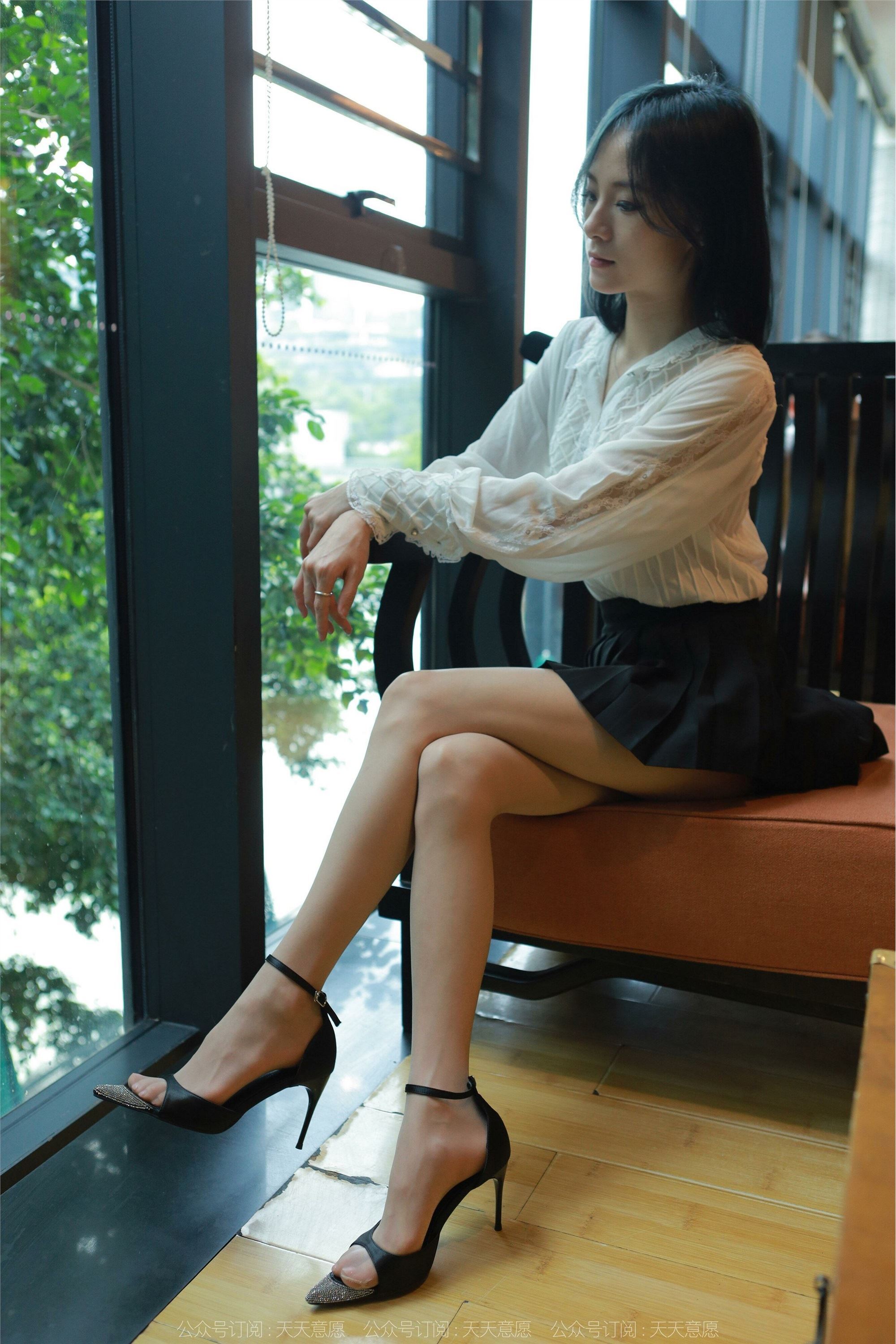 IESS异思趣向  2022.05.30 丝享家 1103：小六《超短百褶裙》